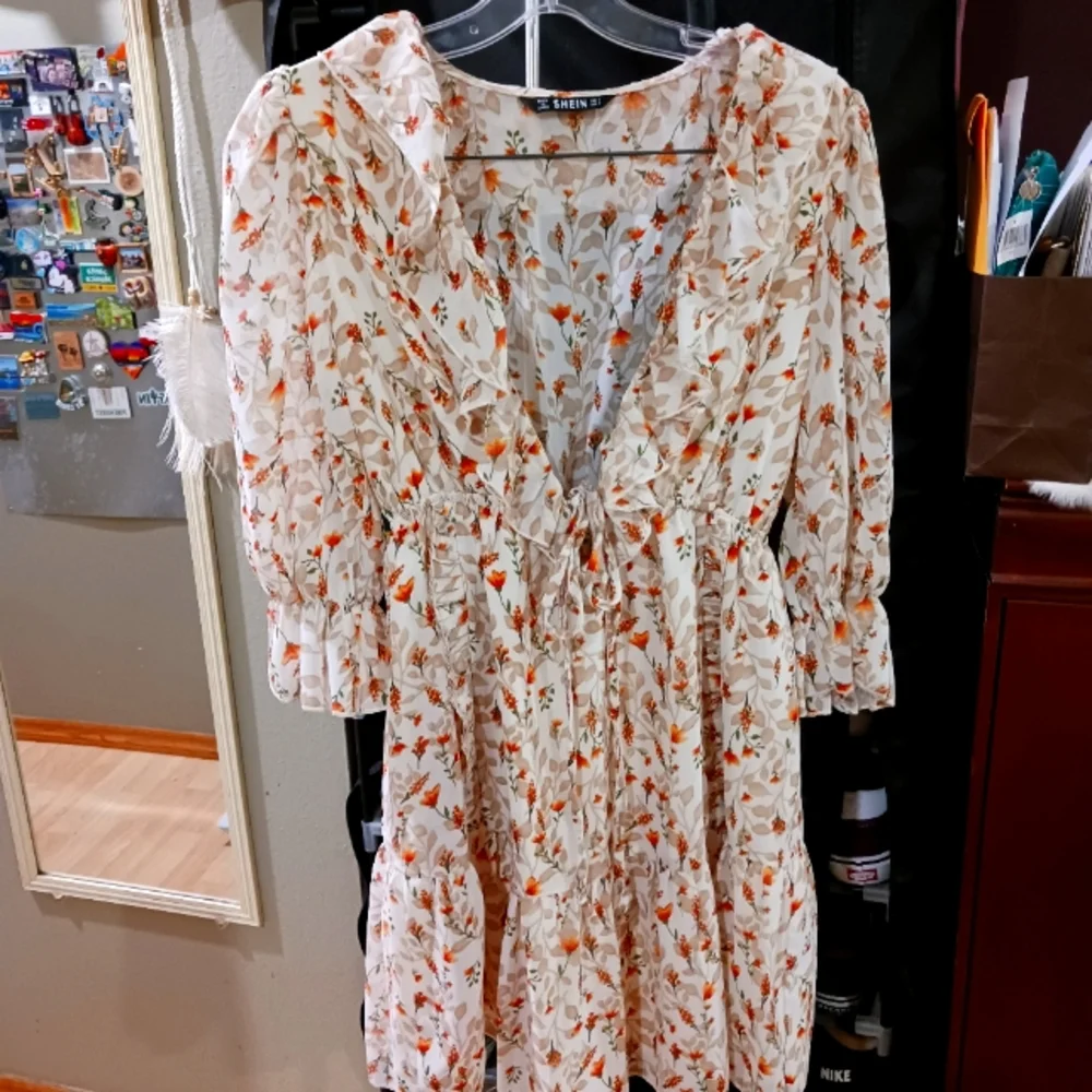 Dress - Picture 1 of 1